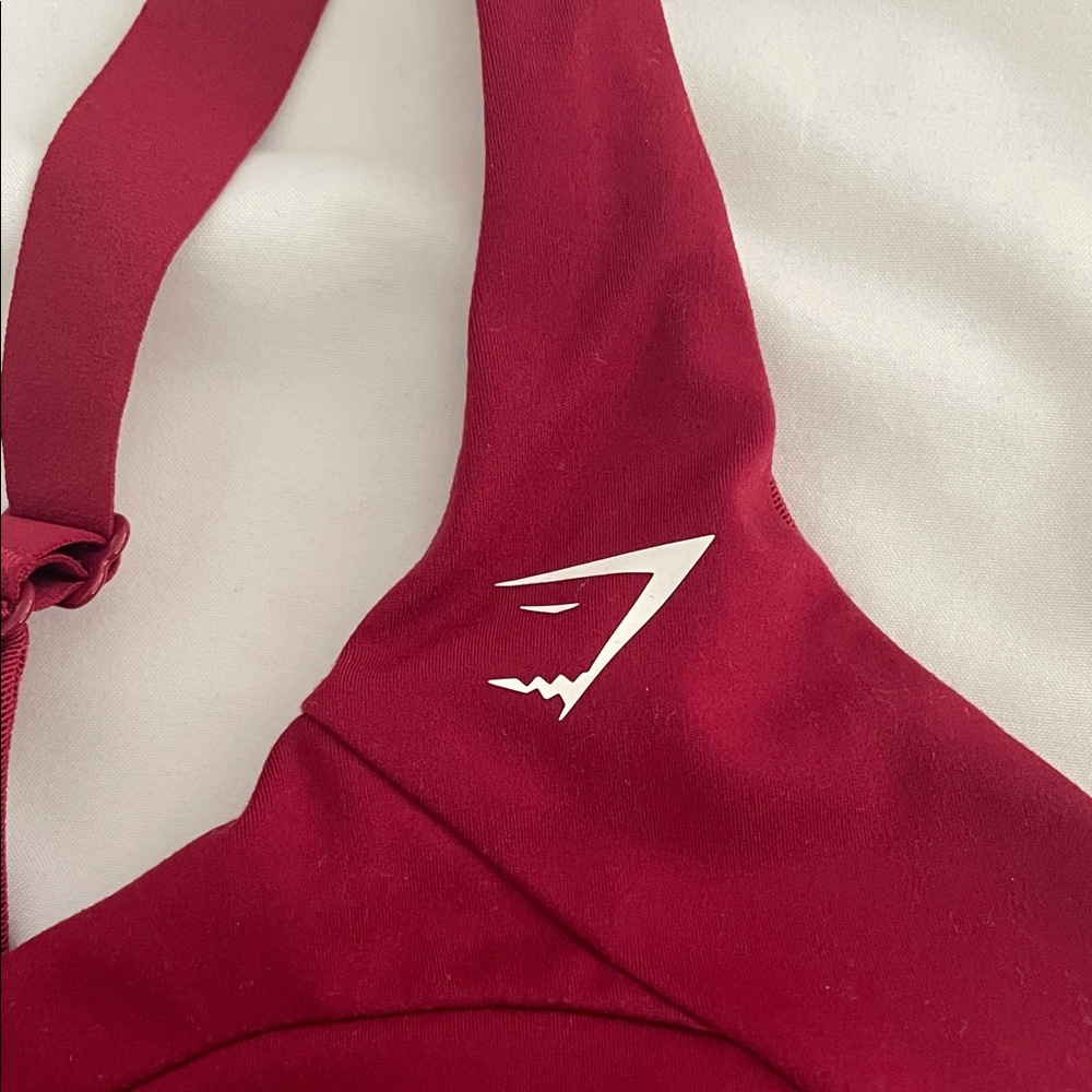 Women's Gymshark Red Sports Bra - Picture 3 of 3